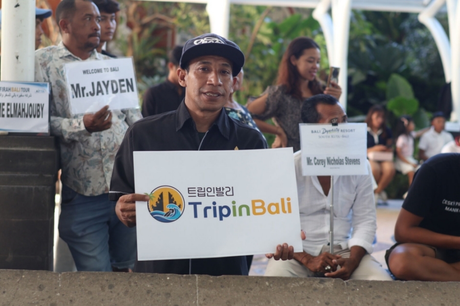 발리 공항 픽업 · 샌딩 · 지역간 이동 / 연착 걱정 NO, 추가요금 0원 (단독 차량)