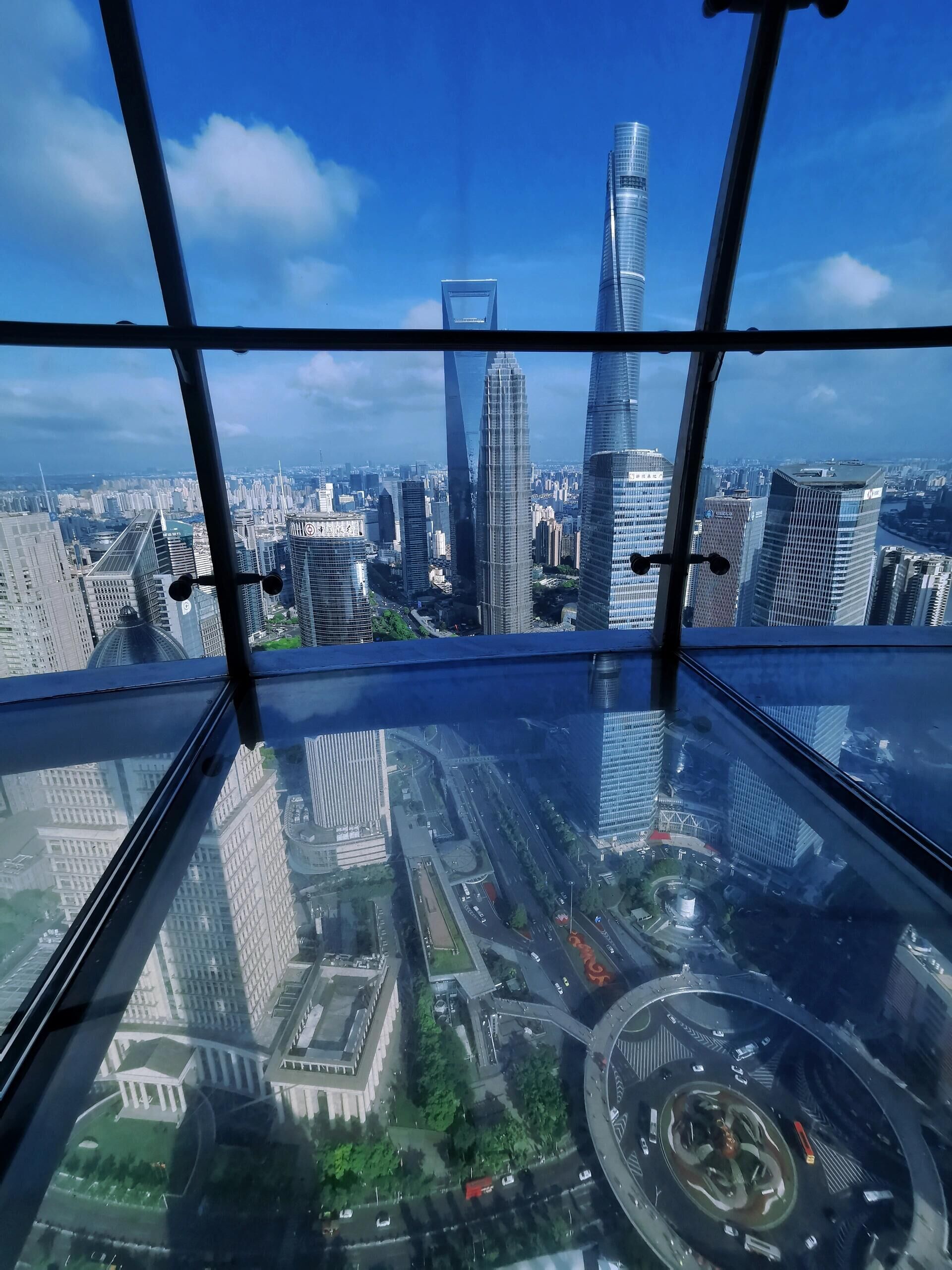 상하이 동방명주 타워 + 황푸강 유람선 + 시티버스 투어 티켓 (24시간)