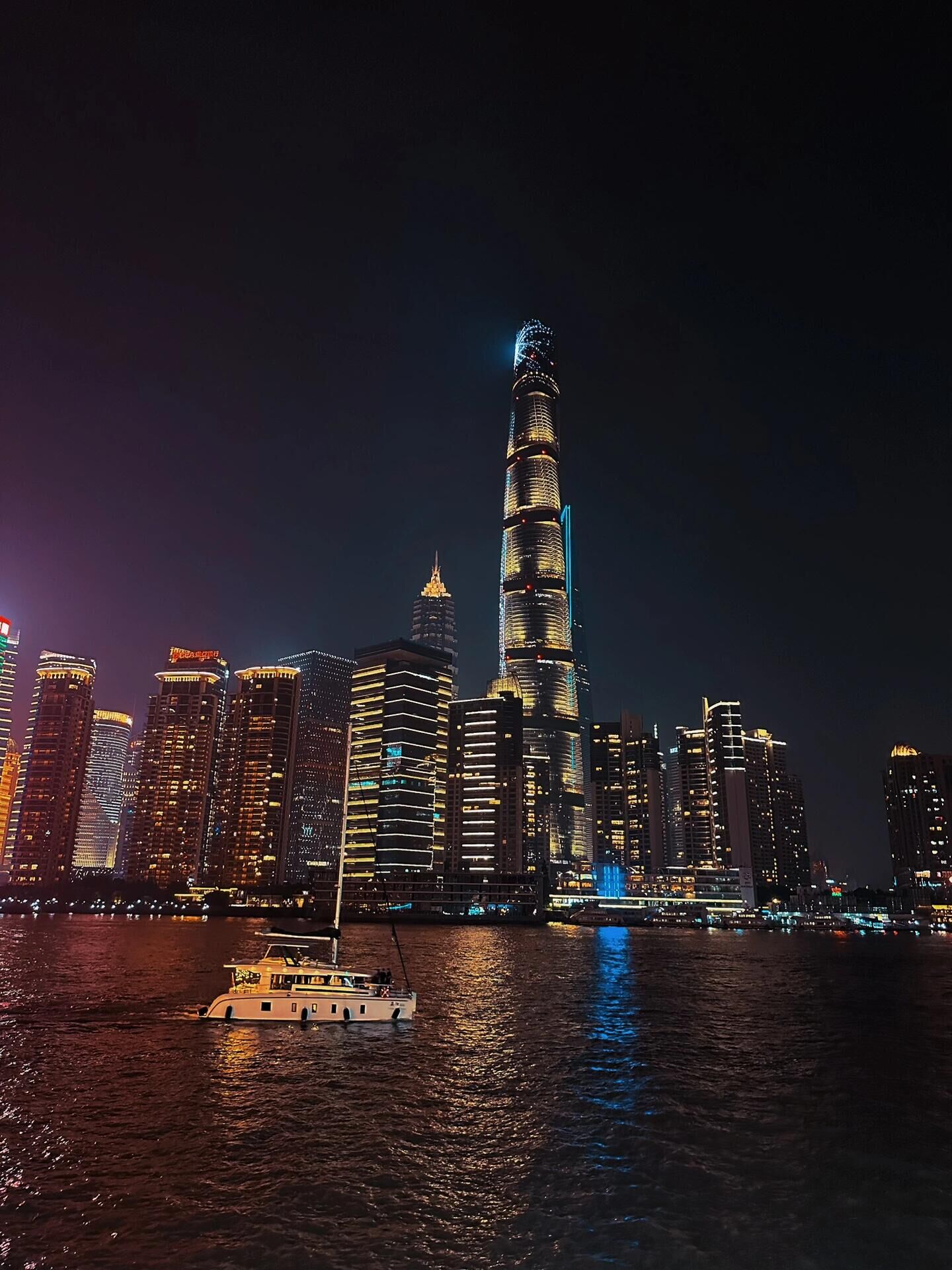 상하이 주가각 수향마을 (나룻배 포함) + 예원 야경 + 황푸강 유람선 일일 투어 [한국어 가이드]