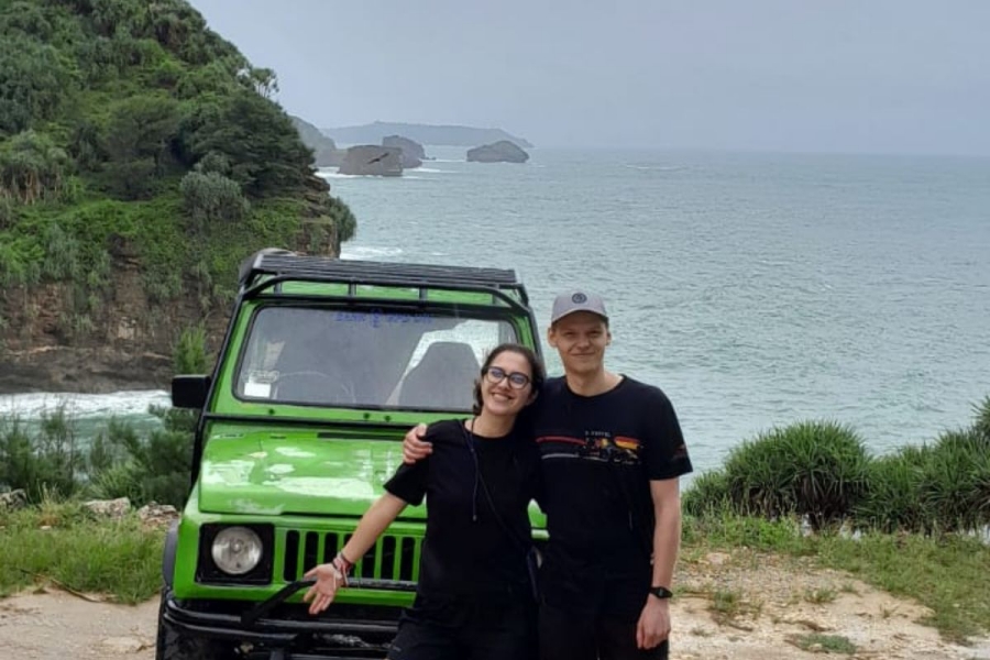 족자카르타 좀블랑 동굴 어드벤처 & 판타이 티망 지프 투어