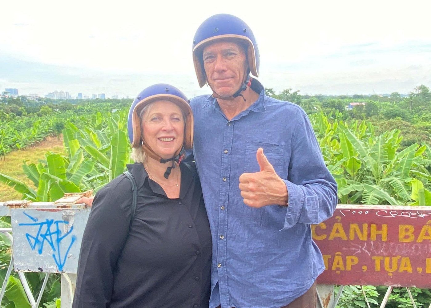 하노이 반나절 베스파 스쿠터 투어 - 하노이 근교 & 밧짱 도자기 마을 탐방