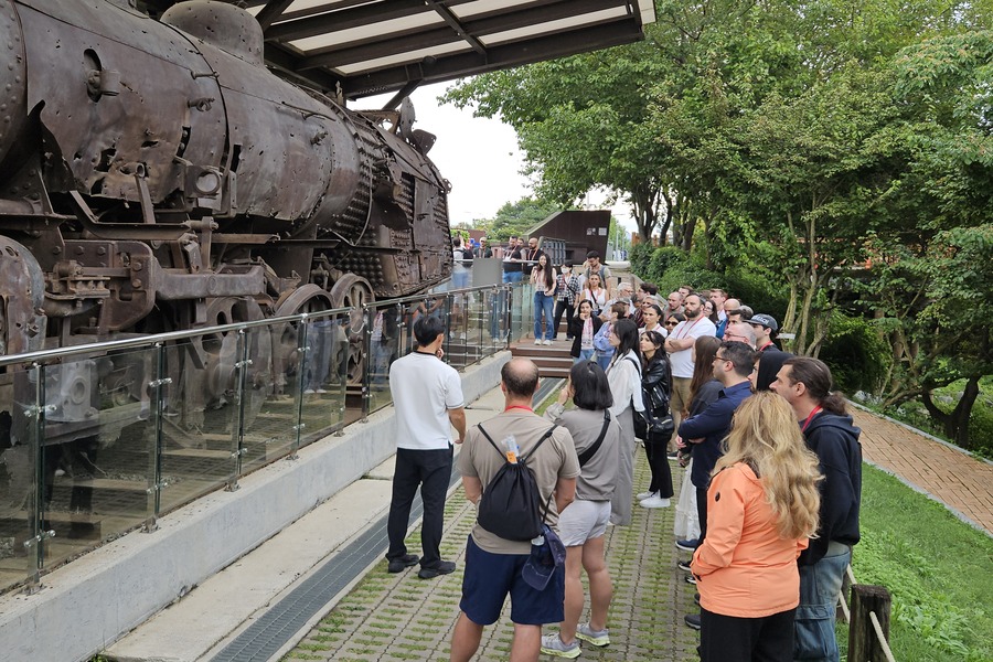 ソウル発DMZツアー：専門ガイドと行く非武装地帯の旅