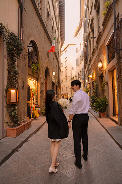 [독점할인] [여행일기] 피렌체 최고 갓성비 감성 낭만 피렌체 스냅 - 일출에서 오전 그리고 노을까지 (1/2/3h 선택)