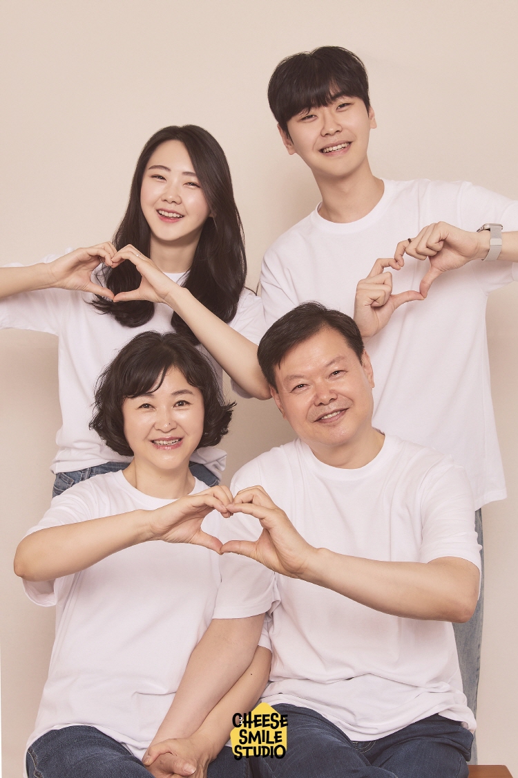 서울 종로 북촌 치즈 스마일 스튜디오 - 의상 대여 및 셀프 사진촬영-5