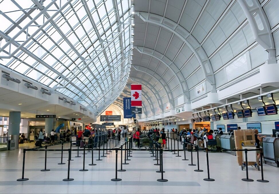 [에이스투어] 토론토 공항 - 캐나다 윈저 한인택시(미니밴) 픽업 & 샌딩 서비스