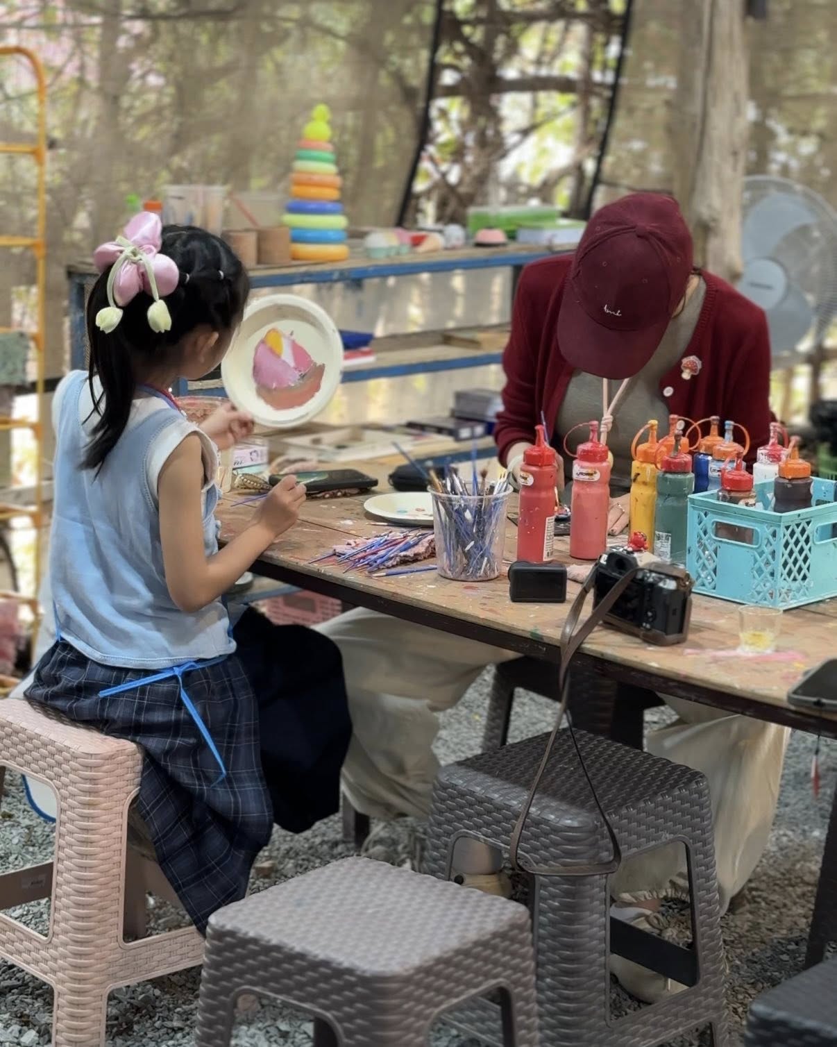 チェンマイ アニマルキッズツアー (エレファントプープーペーパーパーク、シマガーデン、リビングザドリームカフェ&プレイグラウンド)