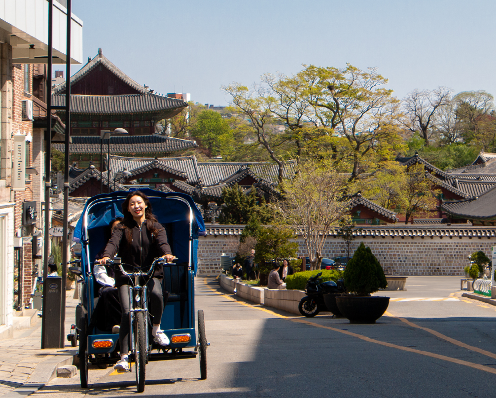Seoul Bukchon Rickshaw Tour