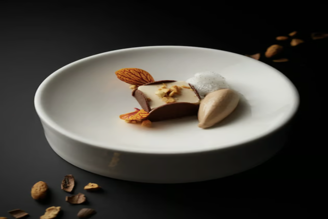 The Pine Restaurant Shanghai - Michelin 1 Star / Black Pearl 1 Diamond
