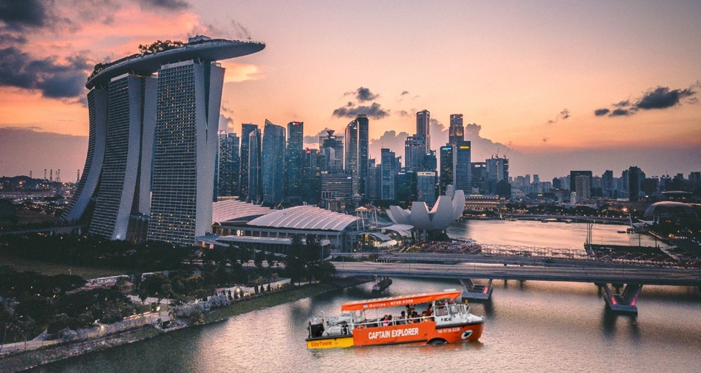 Singapore FunVee Open Top City Tour Bus