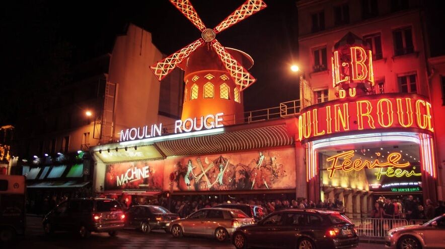 [톡투유] 파리 물랑루즈 공연 + 저녁 식사 + 샴페인 1병 (우선 입장 가능)