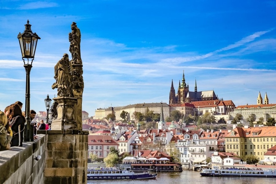 [프라하코치투어] 프라하 시내 & 야경 크루즈 투어 - 프라하성 설명 포함