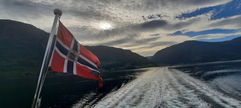 노르웨이 피오르 프라이빗 넛셀 투어 (전문 가이드 포함)