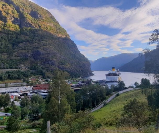 activity_detail_image