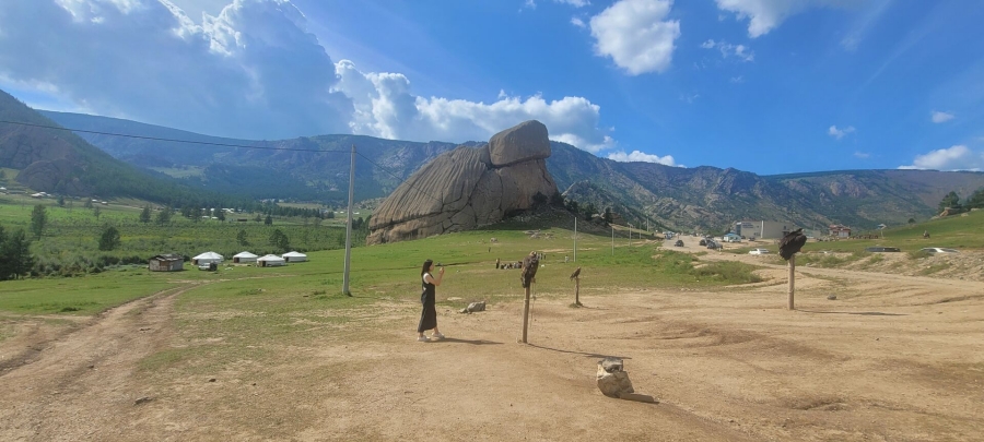 [노메코] [3박4일] 몽골 쳉헤르 온천 + 미니사막 + 테를지 투어 (천체망원경 관측 포함)