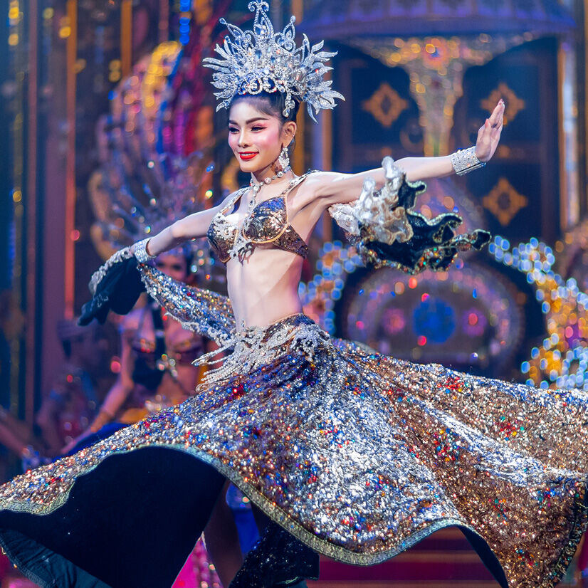 파타야 알카자 쇼 티켓 VIP 좌석 (픽업 포함)