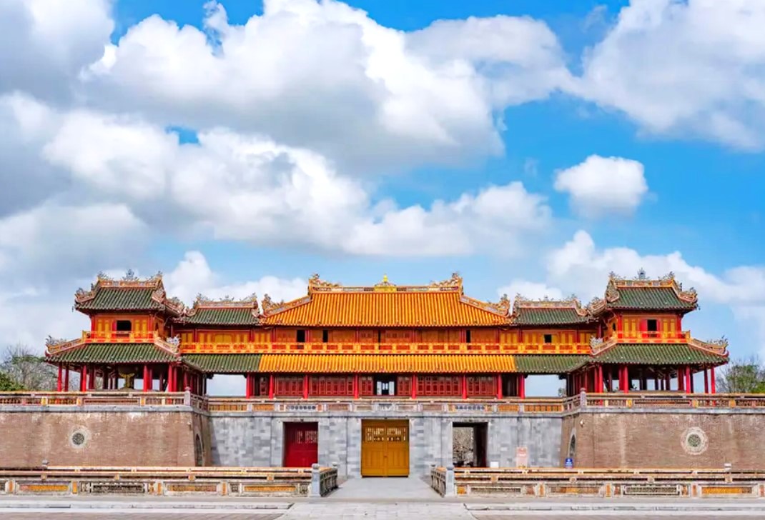 다낭 출발: 후에 왕궁 + 사원 단독 투어 (한국어 가이드)