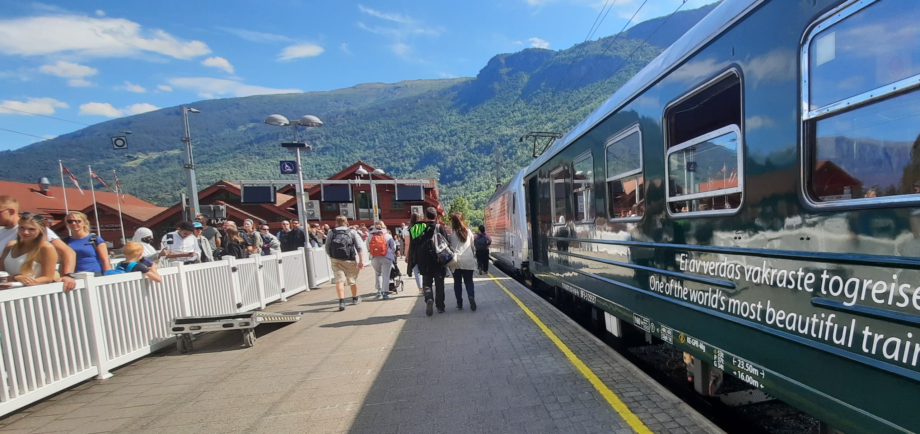 노르웨이 피오르 프라이빗 넛셀 투어 (전문 가이드 포함)