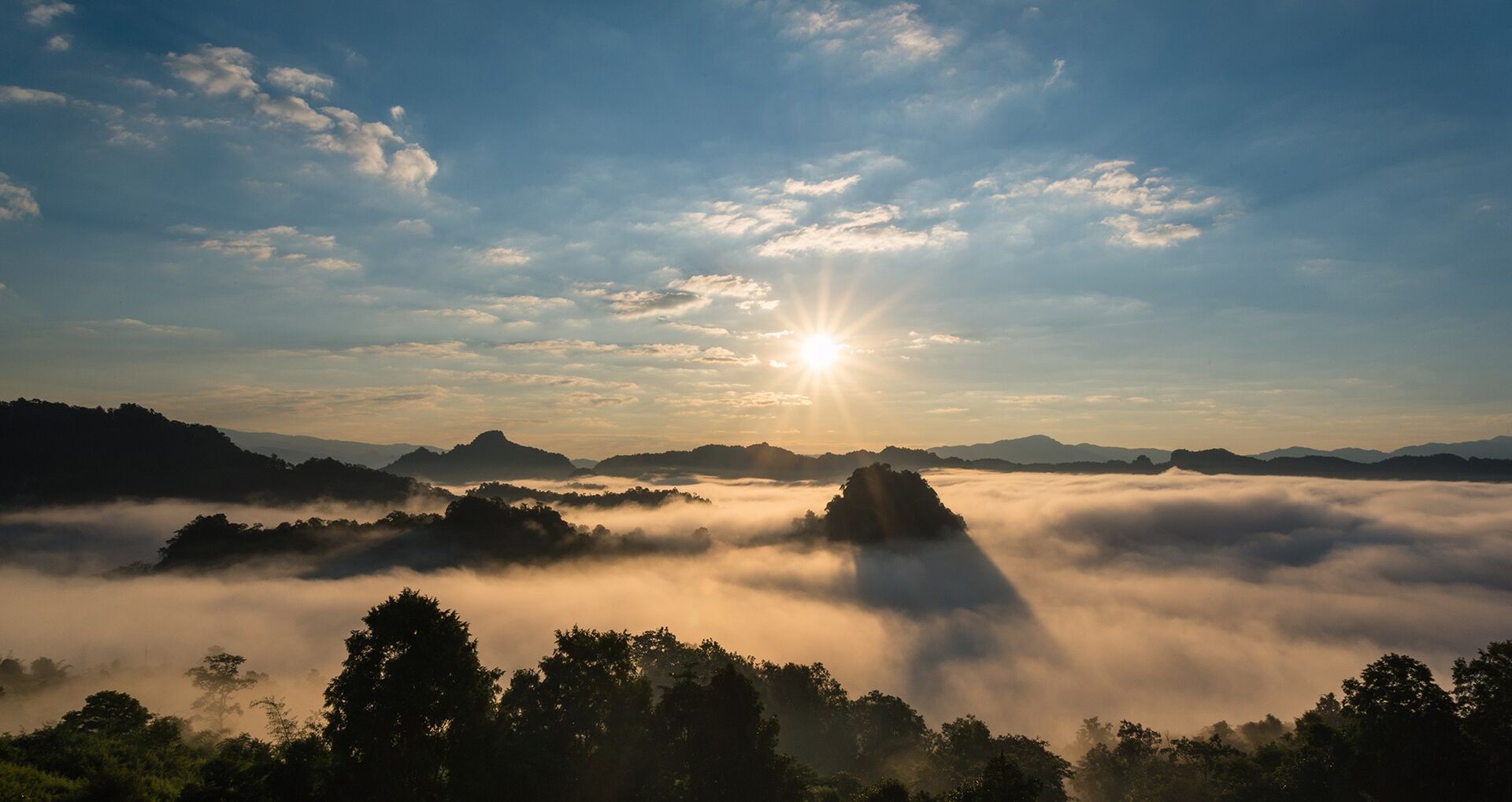 パーイ バンジャボ サンライズツアー (往復送迎付き)