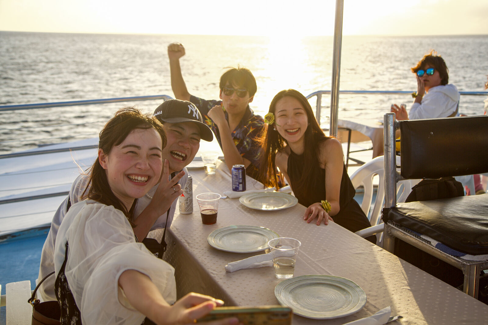 괌 BIG 빅 선셋 디너 & 돌핀 크루즈 투어