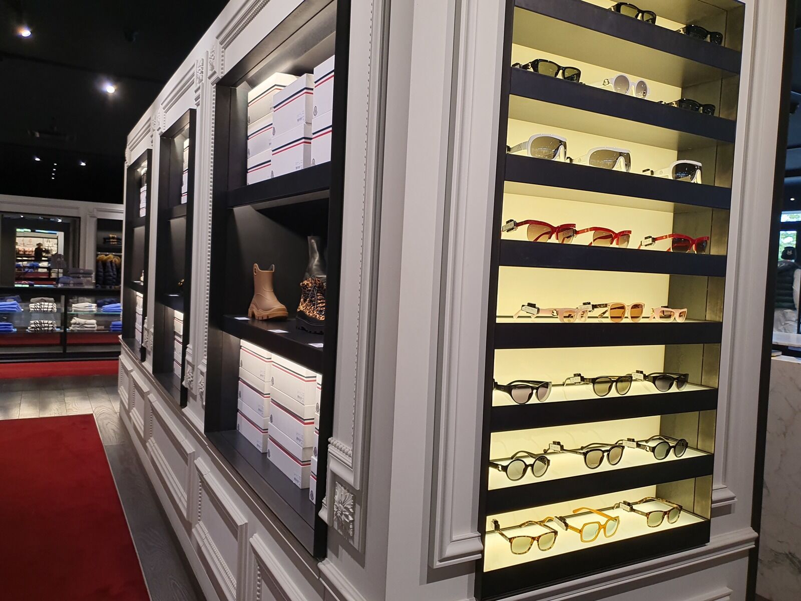 베네치아 몽클레어 아울렛 픽샌딩 서비스 (한국인 기사님)