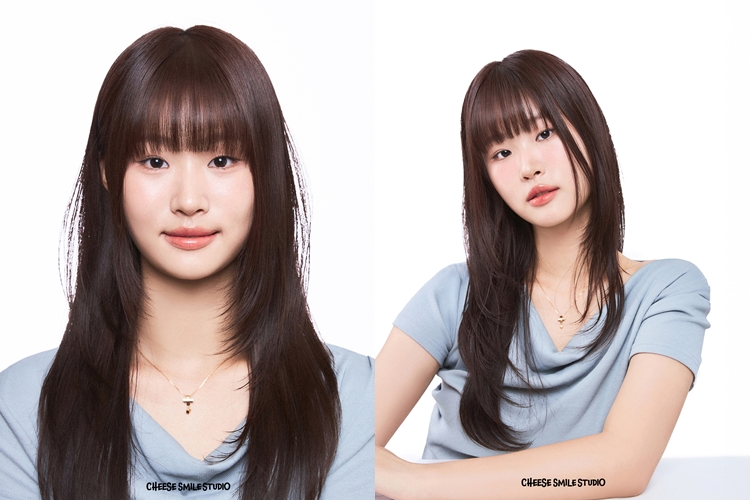 Seoul Jongno: Korean Style White Portrait/Passport/Visa/Profile Photo & Hair Makeup