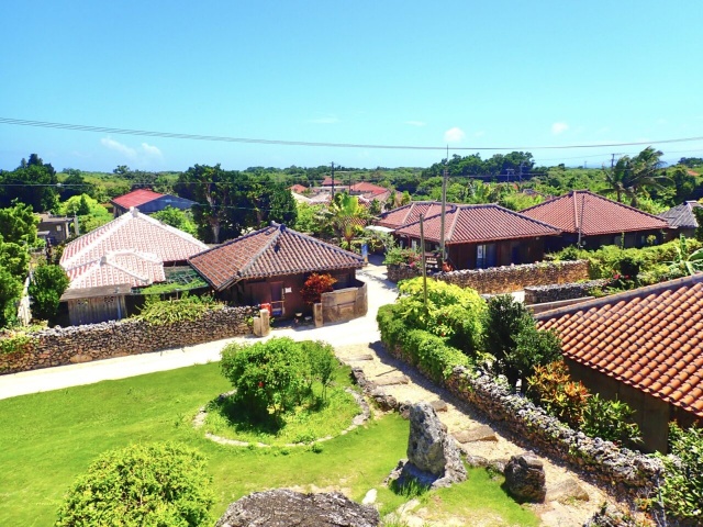 [독점할인] 이시가키 환상의 섬 하마지마 스노클링 & 다케토미섬 자유관광 일일 투어