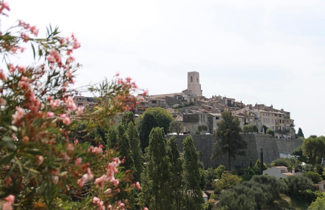 [독점할인] [이유투어] 니스 출발: 지중해 에즈 & 생폴 & 모나코 공인 차량 투어