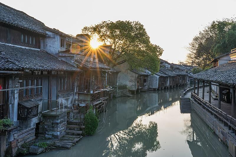[토요일출발 반값할인] 상하이 우전 수향마을 동책 & 서책 데이투어 (나룻배 포함)