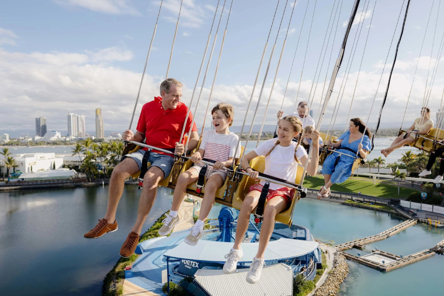 [Discount Bundle] Gold Coast Sea World 1-Day Ticket + Round-Trip Hopo Ferry Ticket