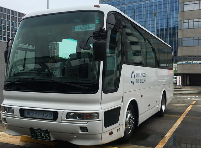 金沢発：白川郷日帰りツアー