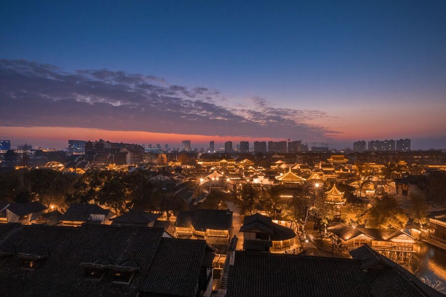 상하이 복원고진 수향마을 야간 관광 (나룻배 체험 포함)