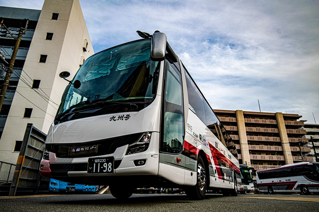 福岡空港/博多バスターミナル → 長崎高速バスチケット