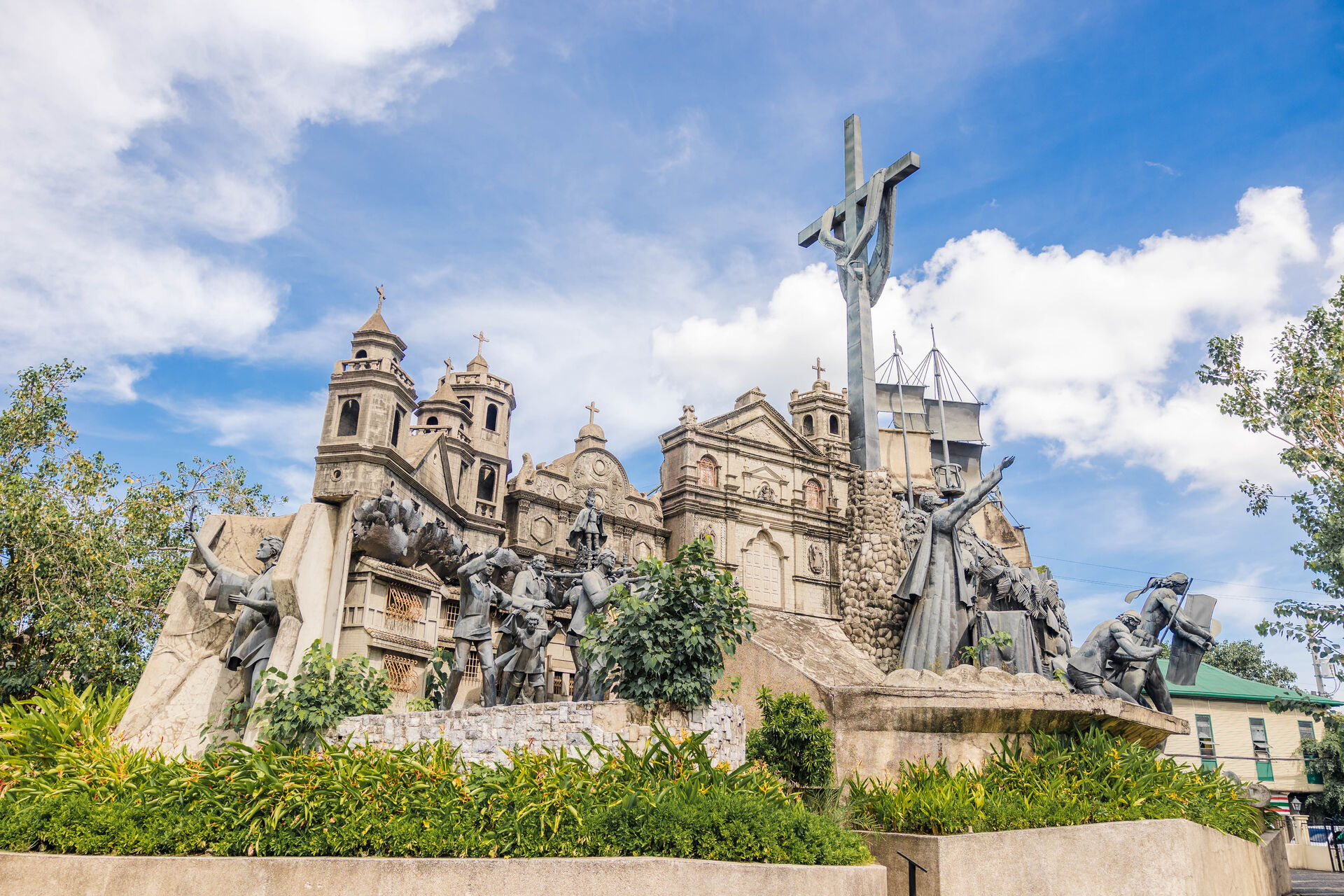 [더마크] 세부 시티 단독 투어 (픽업 & 샌딩 포함)