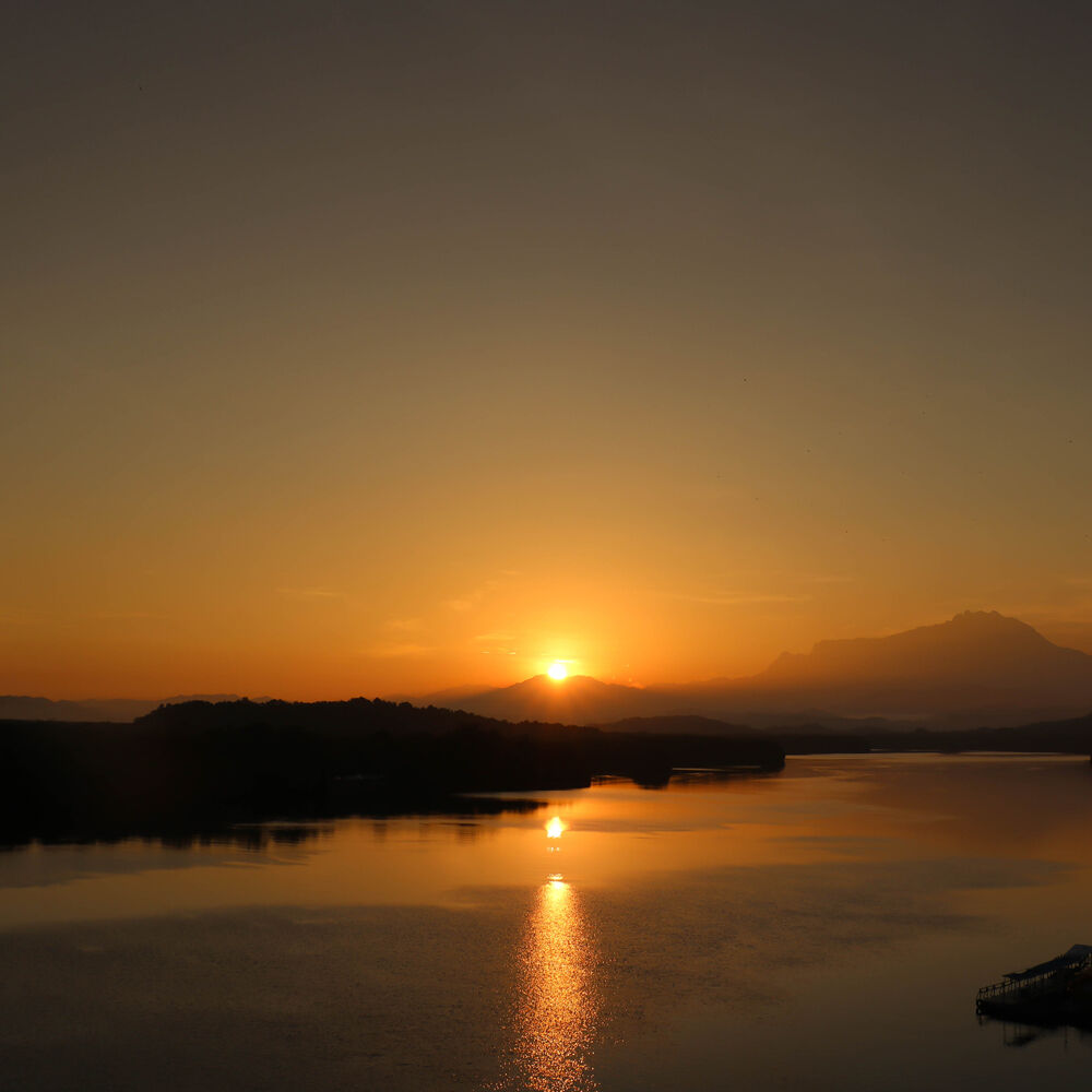 코타키나발루 선라이즈 패들보드 투어