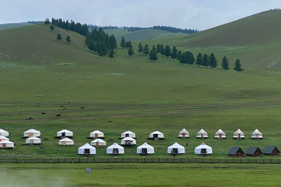 [친구투어] [4박5일] 몽골 미니사막·쳉헤르 온천·우기 호수·테를지를 담은 항가이 대표 코스 투어