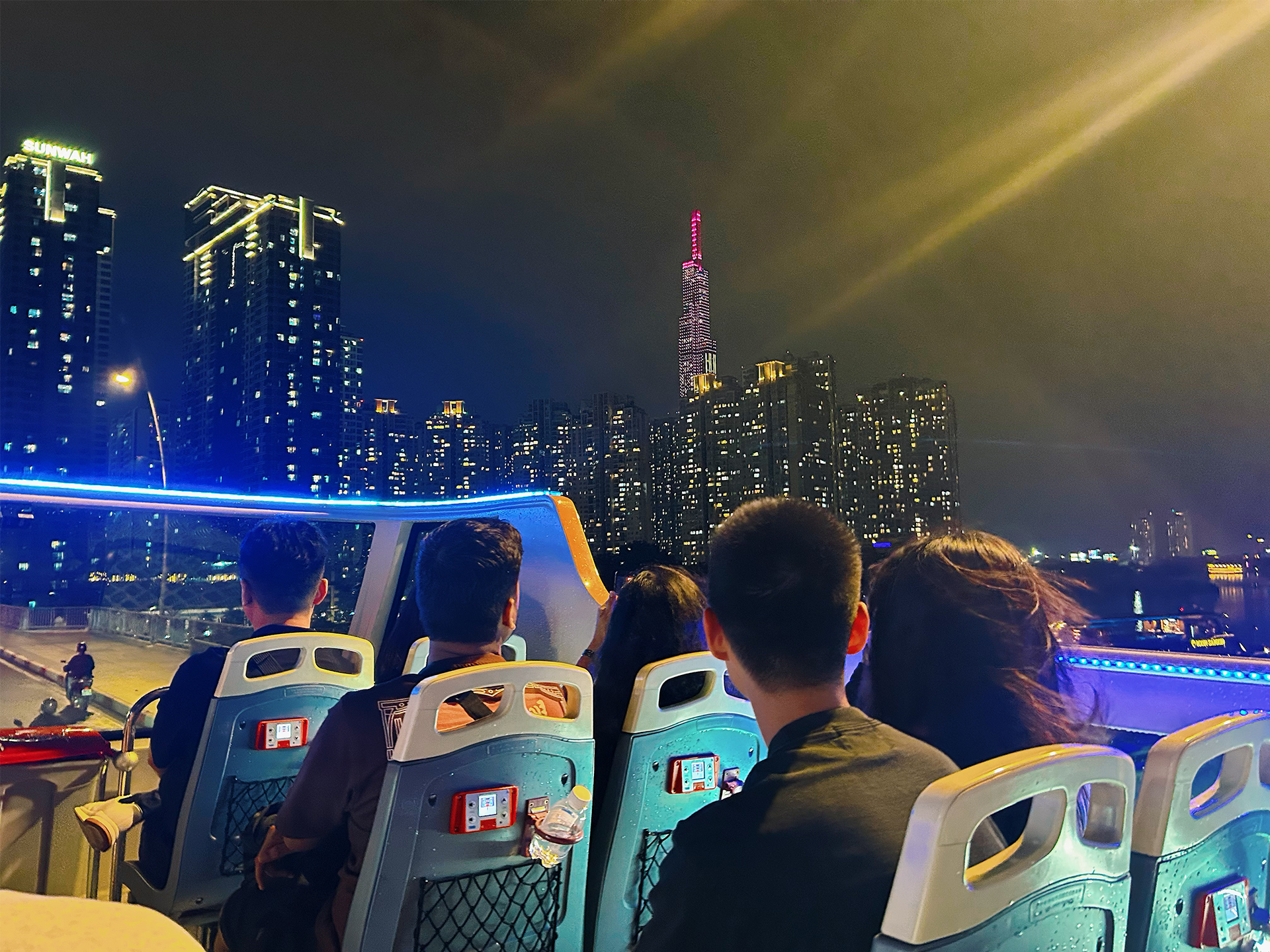 호치민 시티 투어 버스 주간/야경 투어