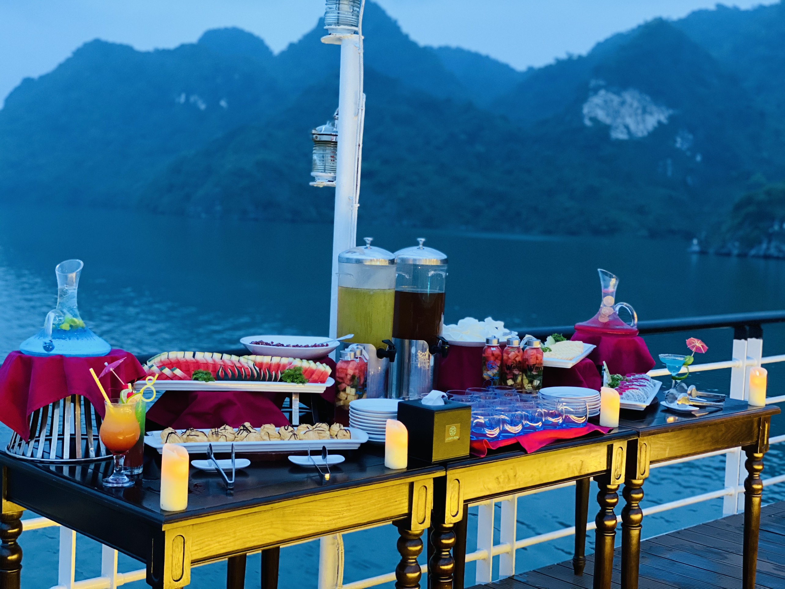 하롱베이 라카스타 당일 크루즈 투어