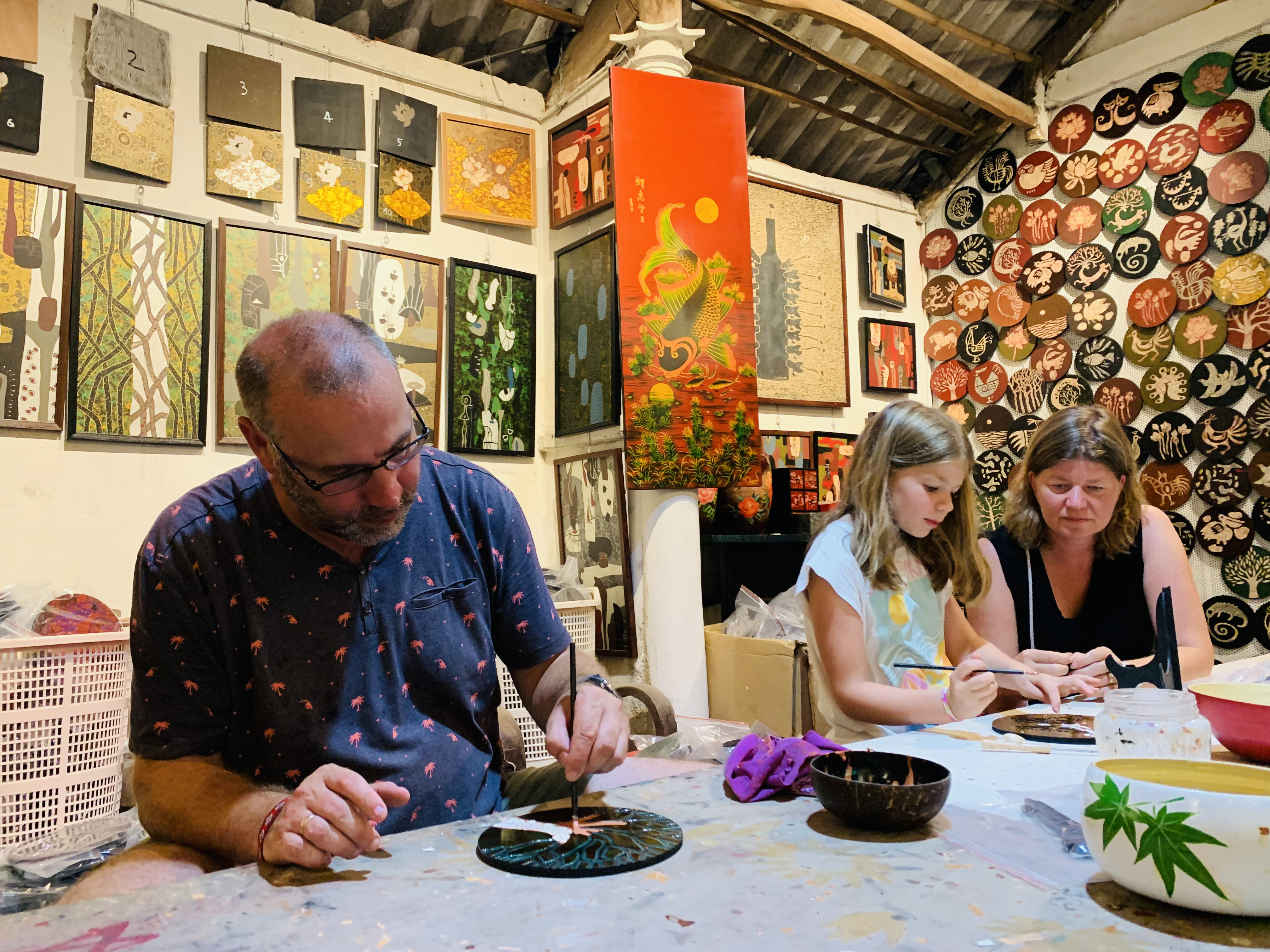 Hanoi Day Tour - Quang Phu Cau Incense & Hat Village & Craft Experience