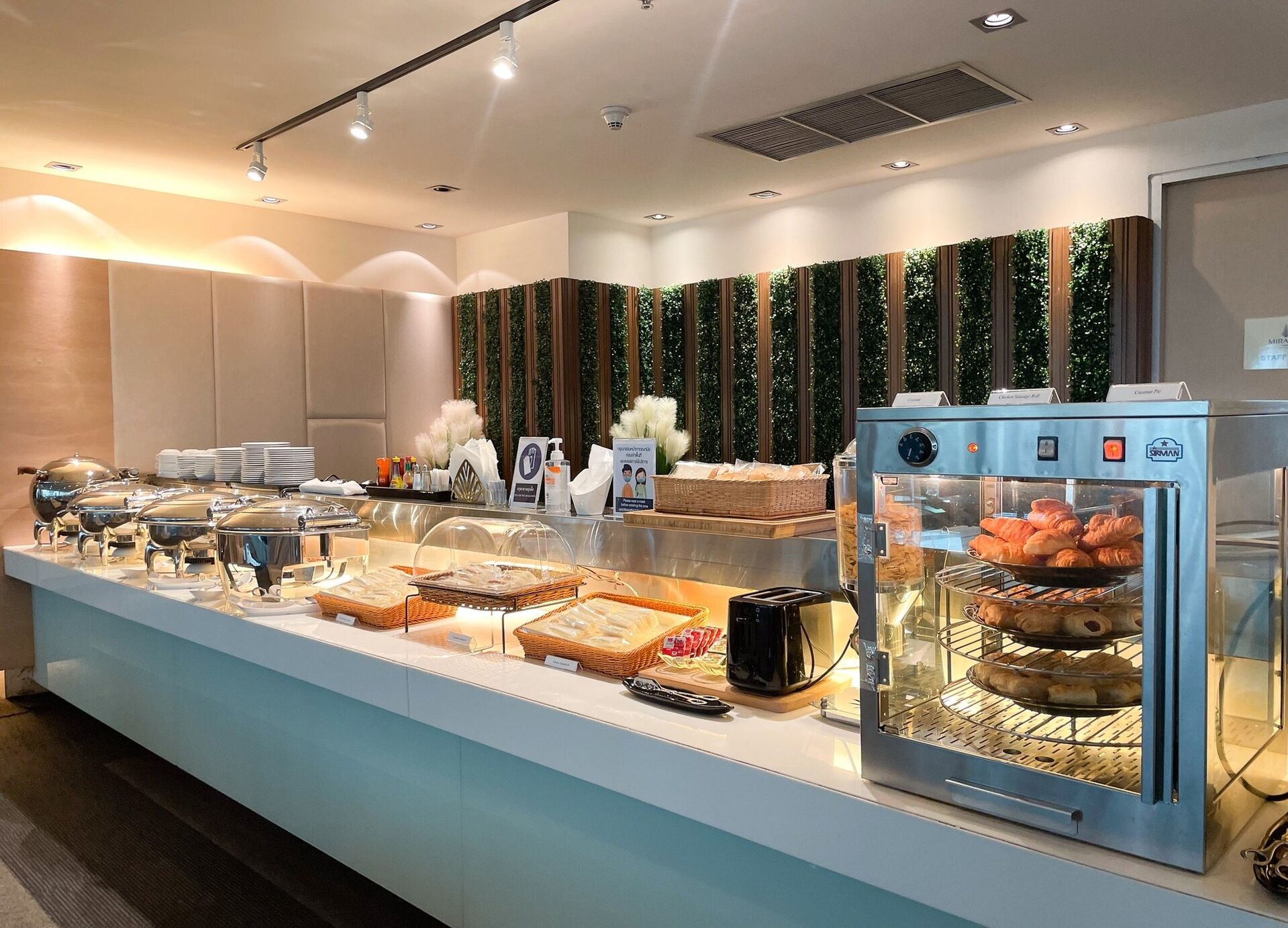 방콕 수완나품 공항 미라클 라운지 이용권