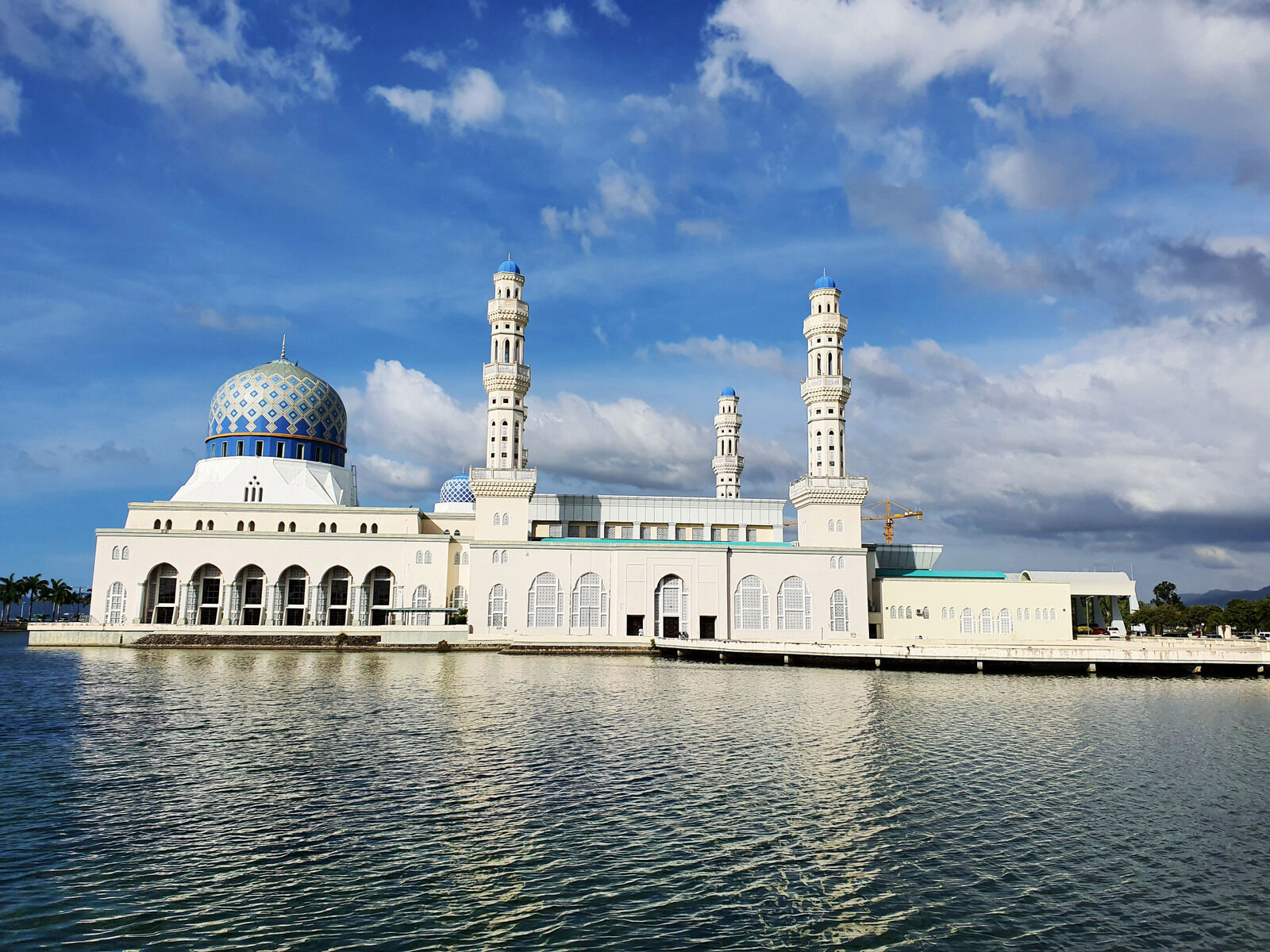 [Exclusive Discount] Kota Kinabalu Premium VIP Checkout Tour (City Tour + Fireflies + Massage + Airport Drop)