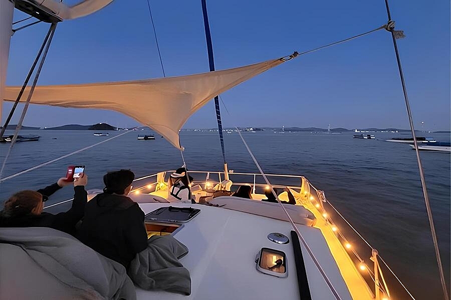 경기 화성 '한진요트 영국재즈요트' 요트 투어