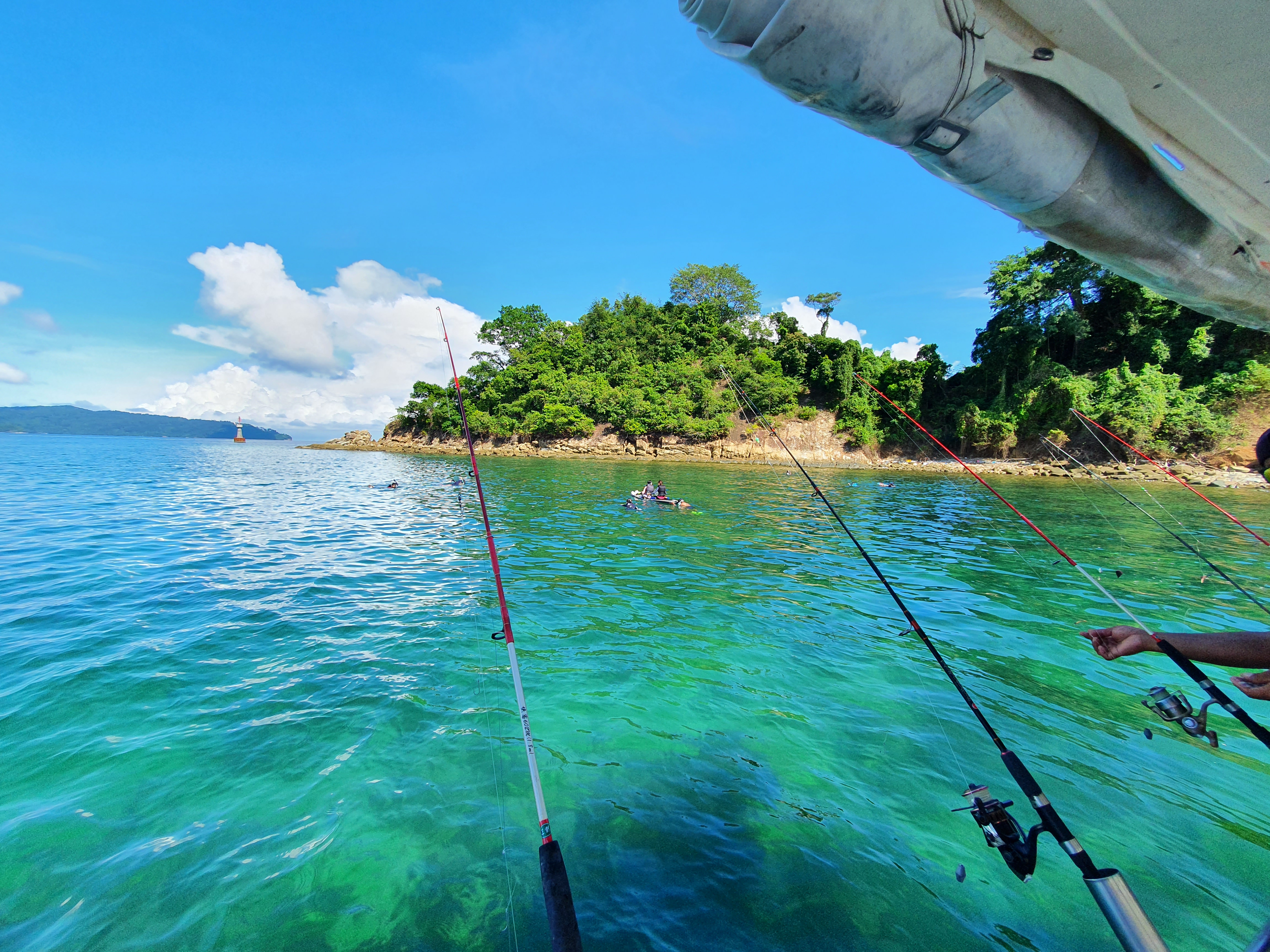 코타키나발루 바다 낚시 & 선상 스노클링 투어 (수상마을, 씨푸드 식사 / 한국인 선장님)