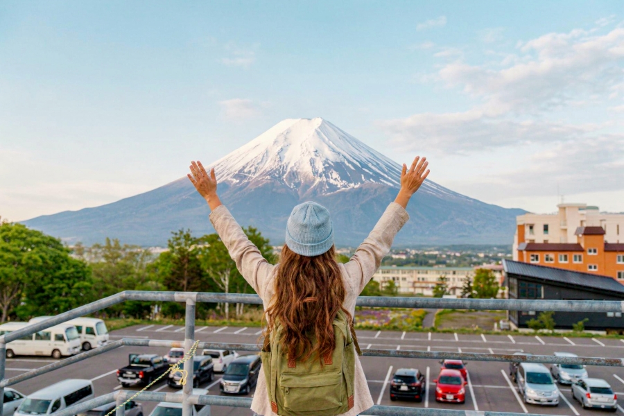 삿포로 출발: 노보리베츠, 도야호 그리고 니세코 올인원 일일 투어