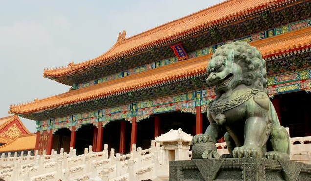 베이징 시내 일일 버스 투어 (천안문 광장, 자금성, 경산공원, 천단공원, 진락궁 서커스)