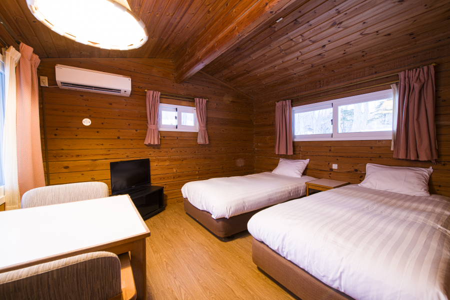 하코다테 숲 속 통나무 집 숙박권 (장기 체류 가능)