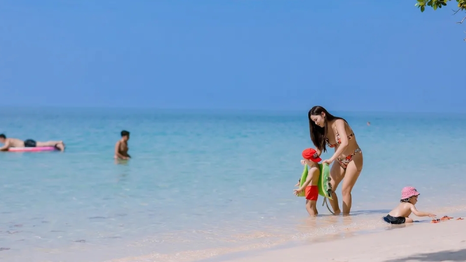 フーコック北部島1日ツアー（カヤック、バグーナボート、スターフィッシュ）- WAUG Exclusive