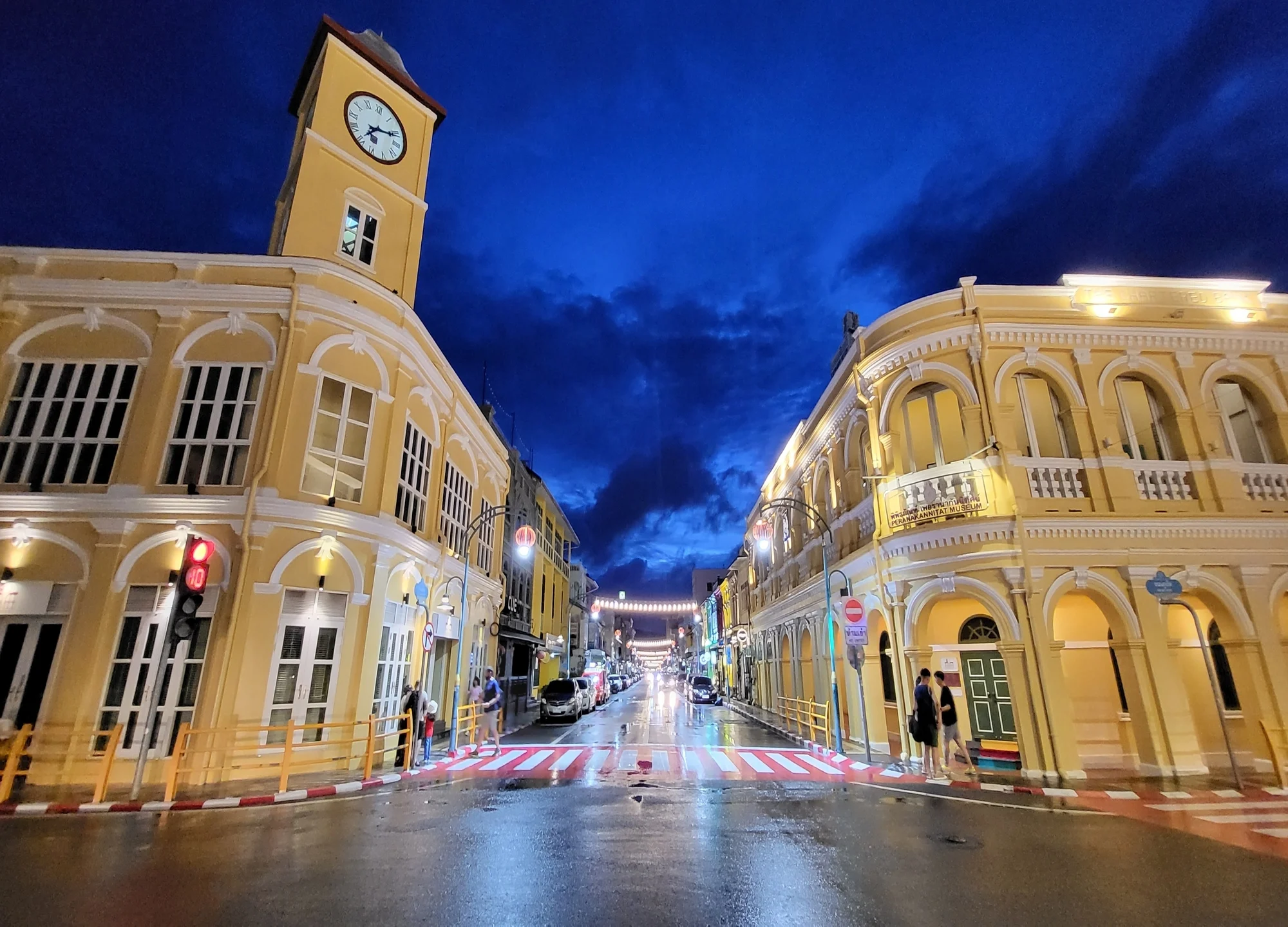푸켓 올드타운 & 칠바 야시장 반일 투어