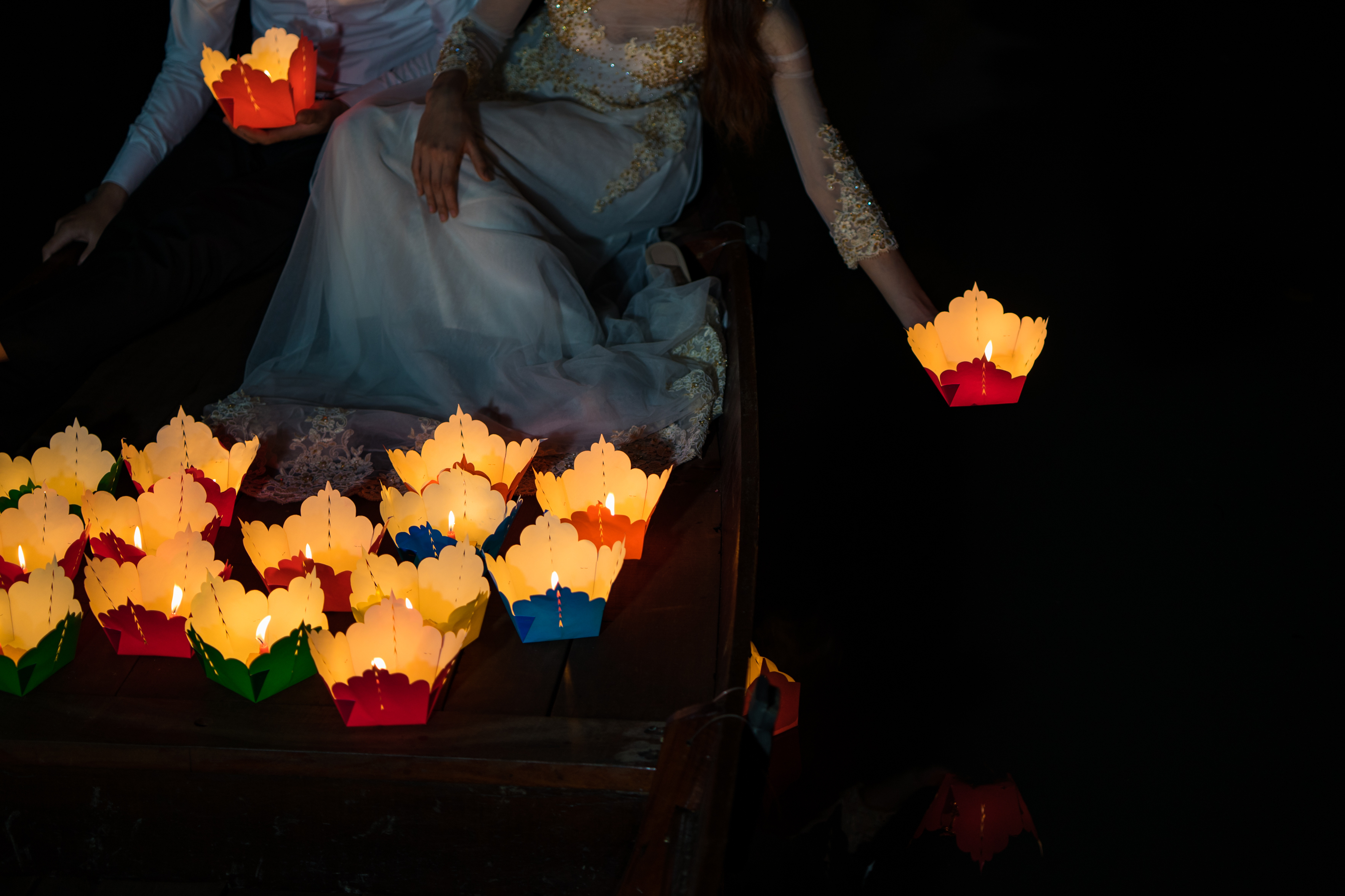 호이안 바구니배 체험 & 올드타운 야경 (소원배/소원초) 단독 투어 + 미노스파 (체크아웃/샤워실)