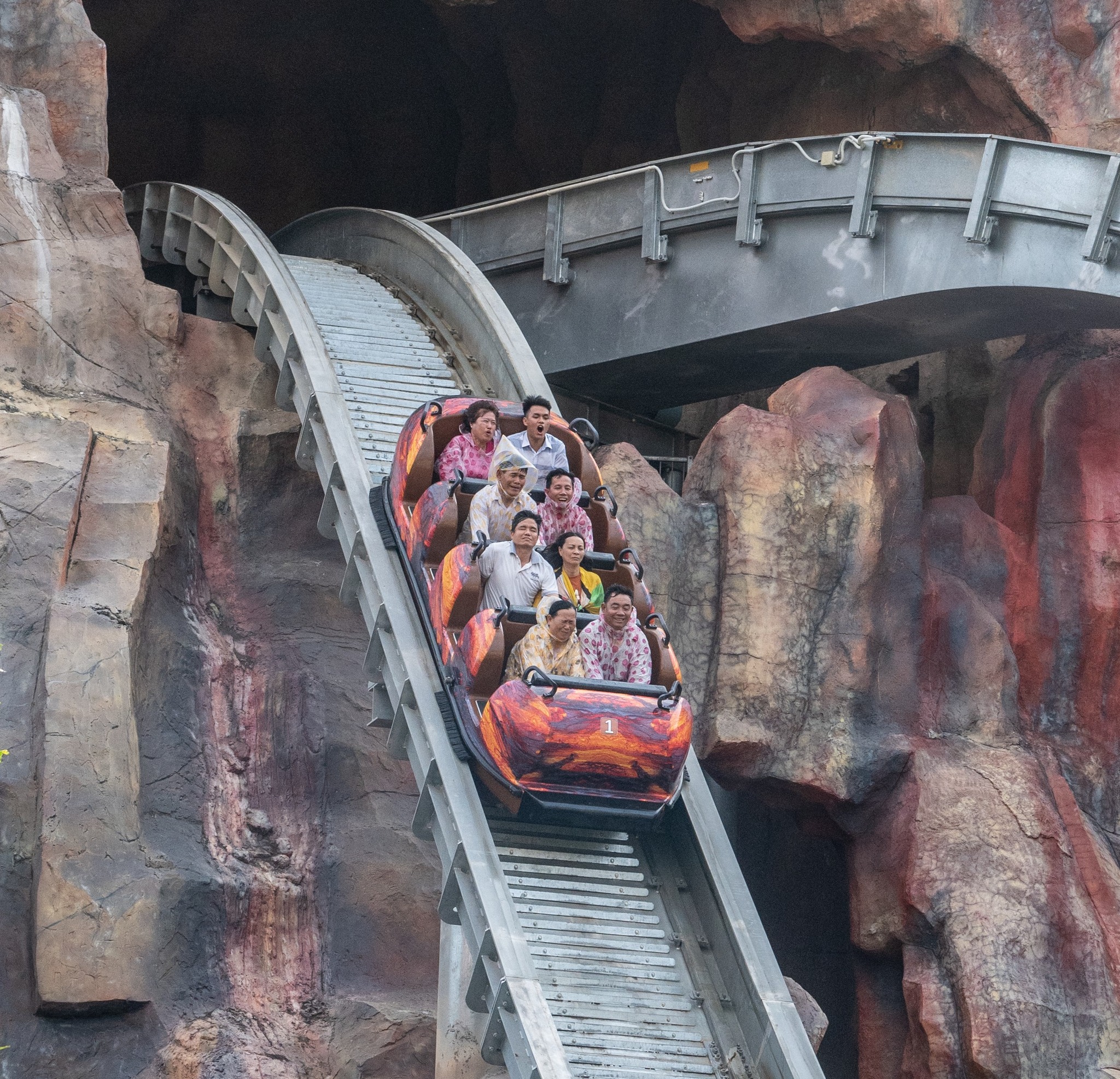 푸꾸옥 빈원더스 & 그랜드 월드 일일 투어