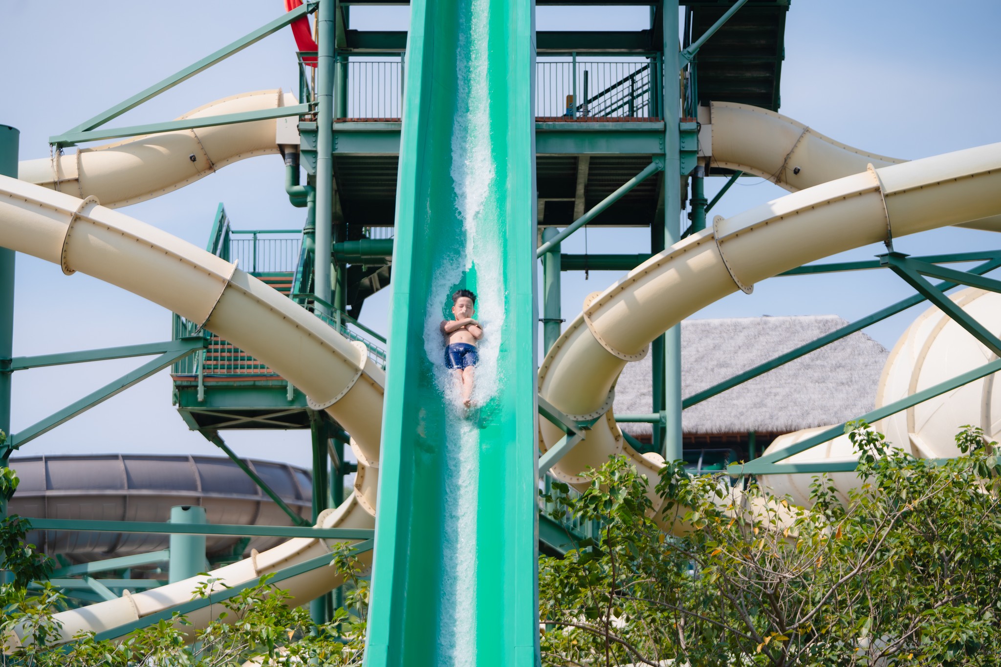 푸꾸옥 혼똠 케이블카 + 아쿠아토피아 워터파크 + 키스 브릿지 투어